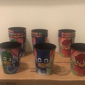 13 PJ mask cups
